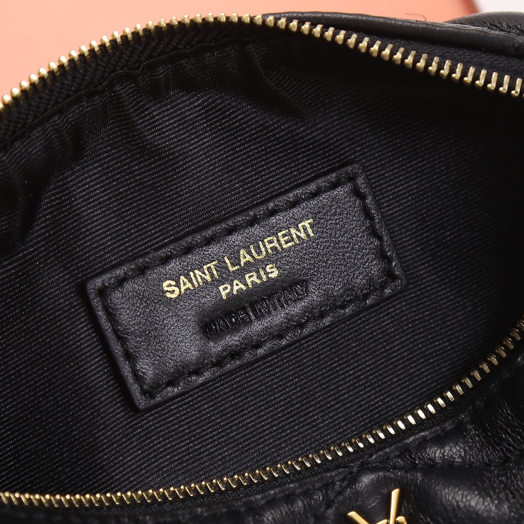 Handbags SAINT LAURENT 699703 size 20x10x10 cm - vstockx