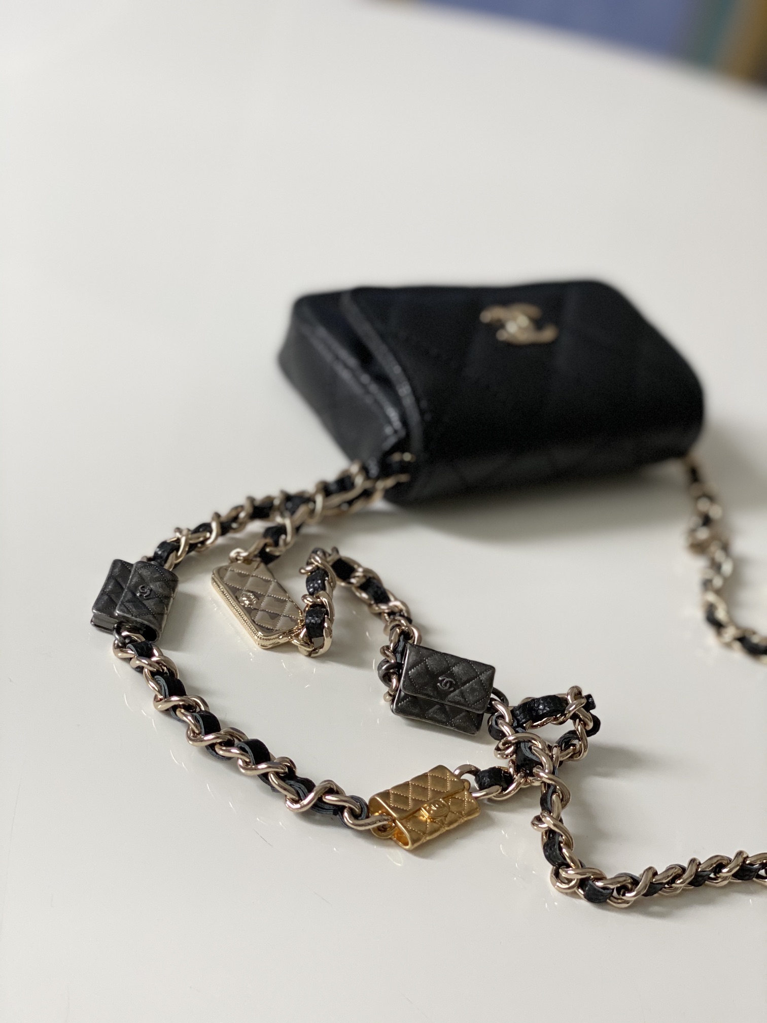 Handbag Chanel 81161 size 10 7.5 2 cm - vstockx