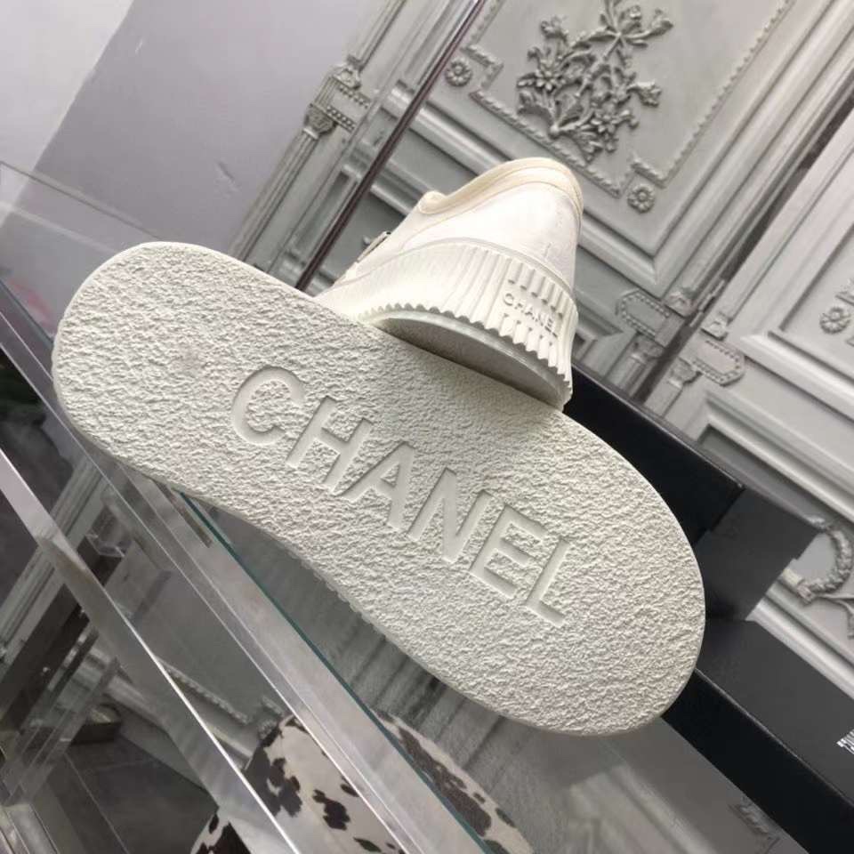 Chanel Platform Sneaker 25 - vstockx