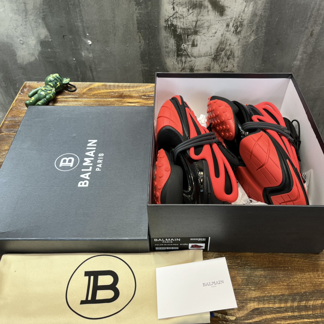 Balmain Sneaker 8 - vstockx