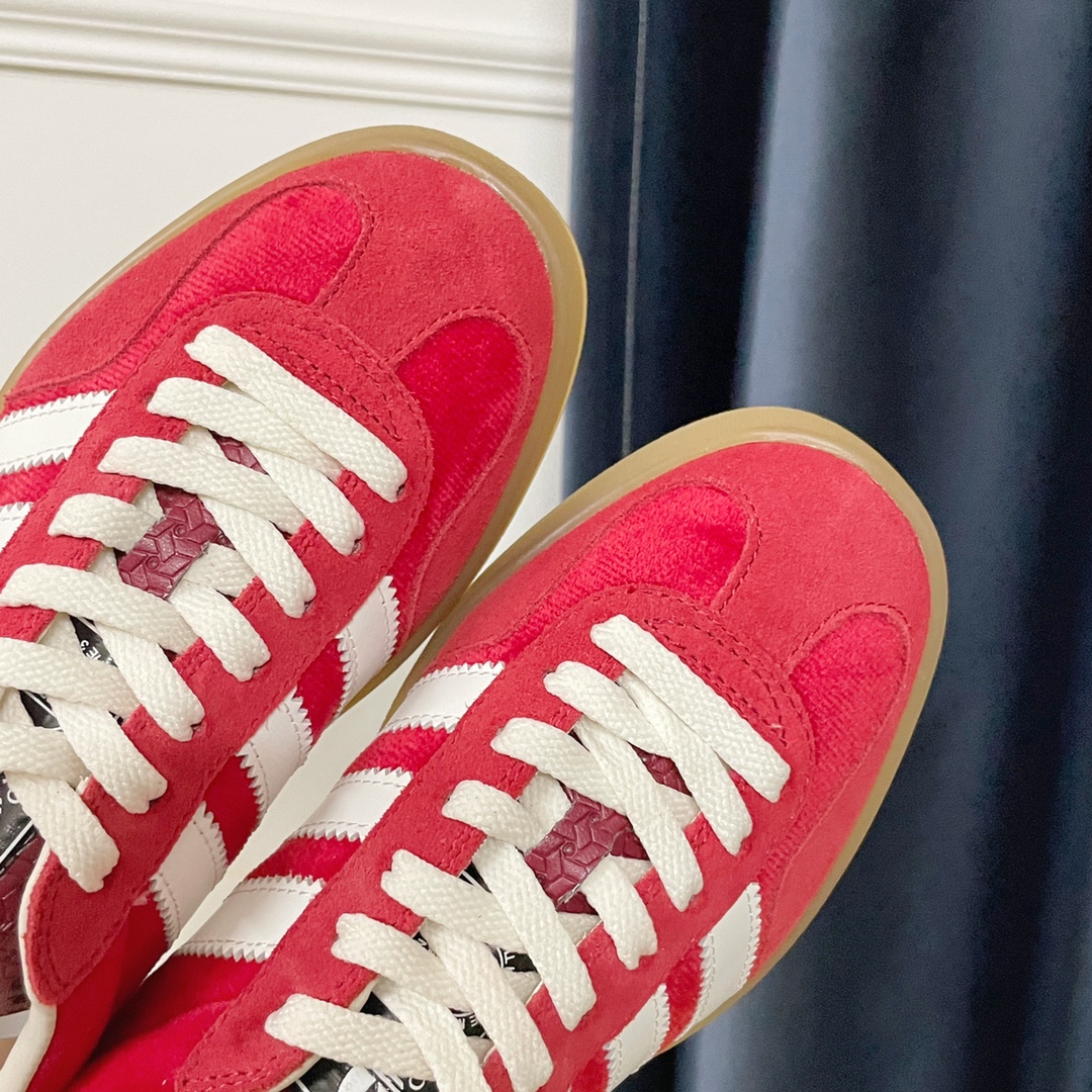 adidas x Gucci Gazelle Sneaker 6 - vstockx