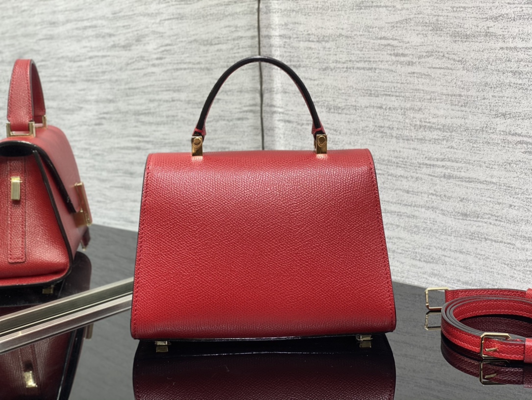 Handbag VALEXTRA size '**' - vstockx