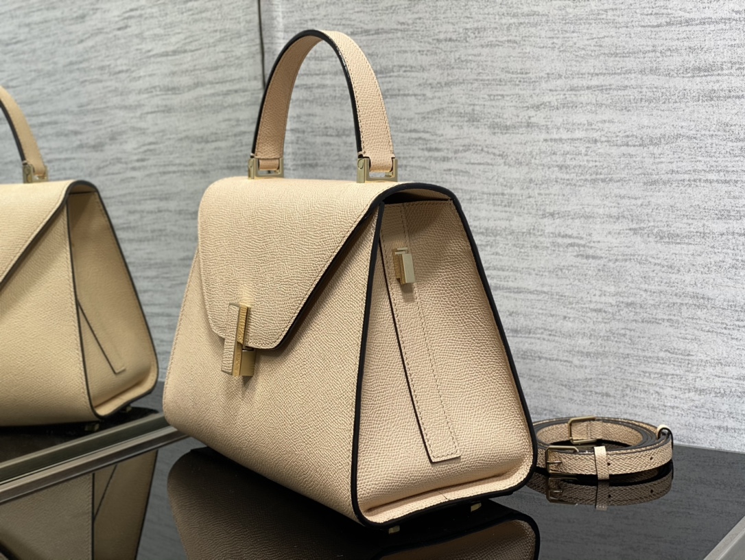 Handbag VALEXTRA size ** - vstockx