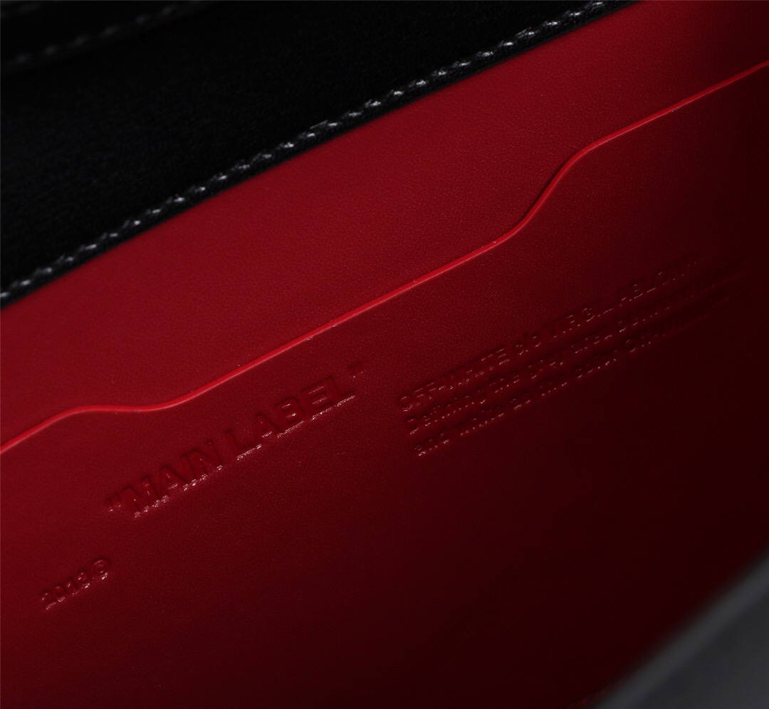 handbags OFF-White 520  6330870  size:25*18*11cm - vstockx