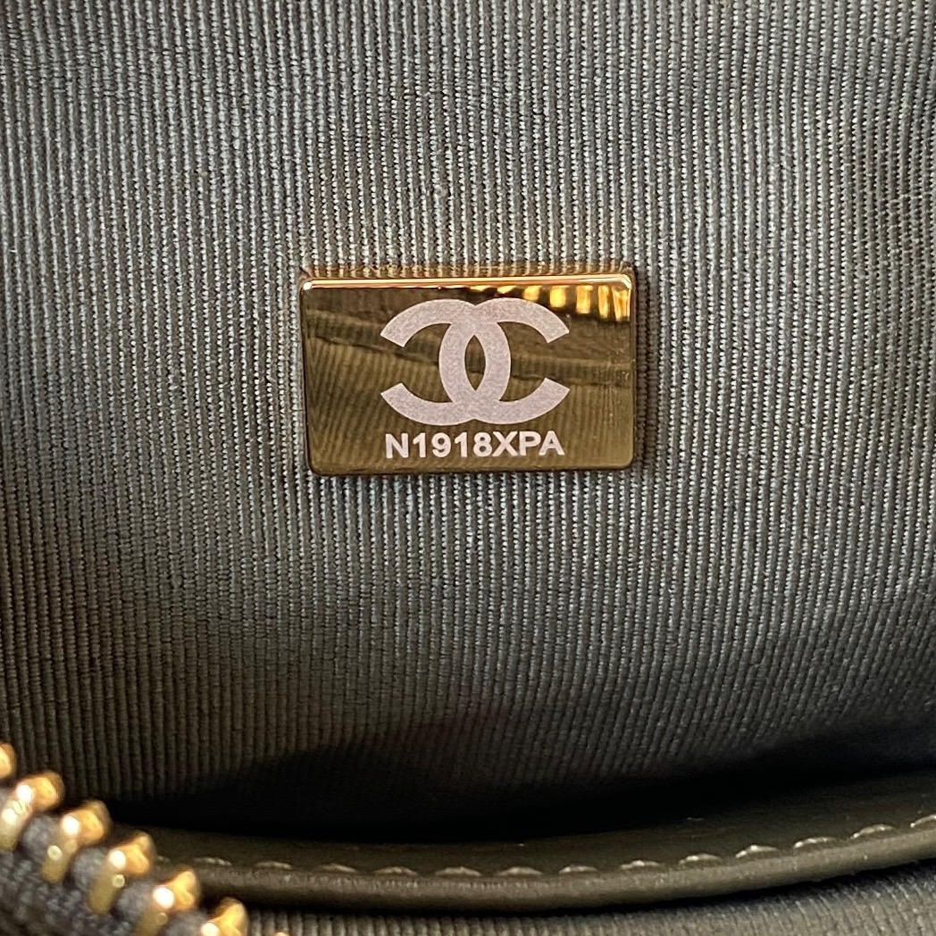 Handbag Chanel AS3562 size 17.5X24X6 cm - vstockx