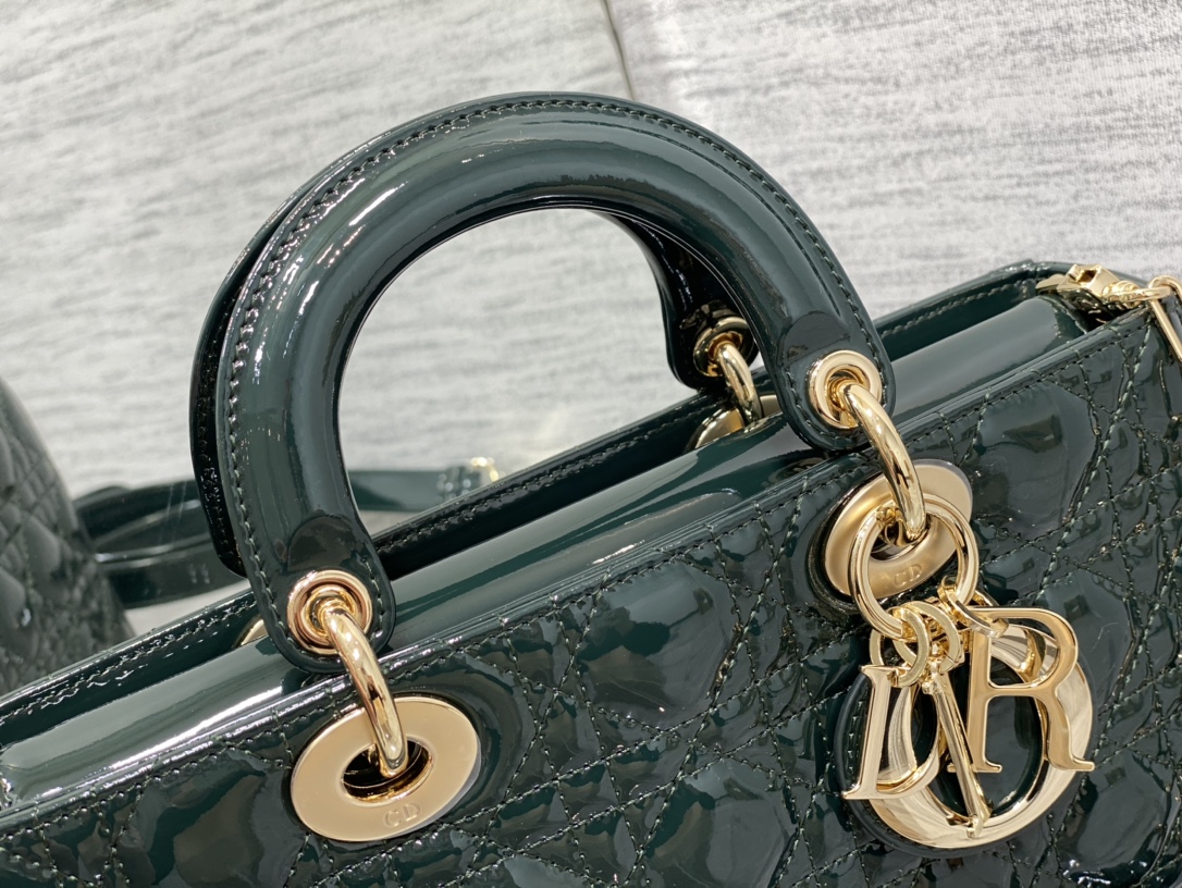 Handbag Dior size 26*6*14 cm - vstockx