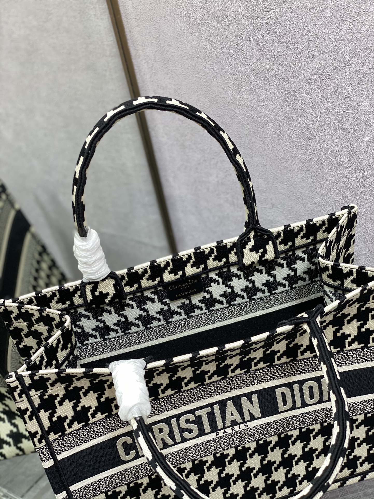 Handbags Dior Book Tote 8001 size:36*18*28 cm - vstockx