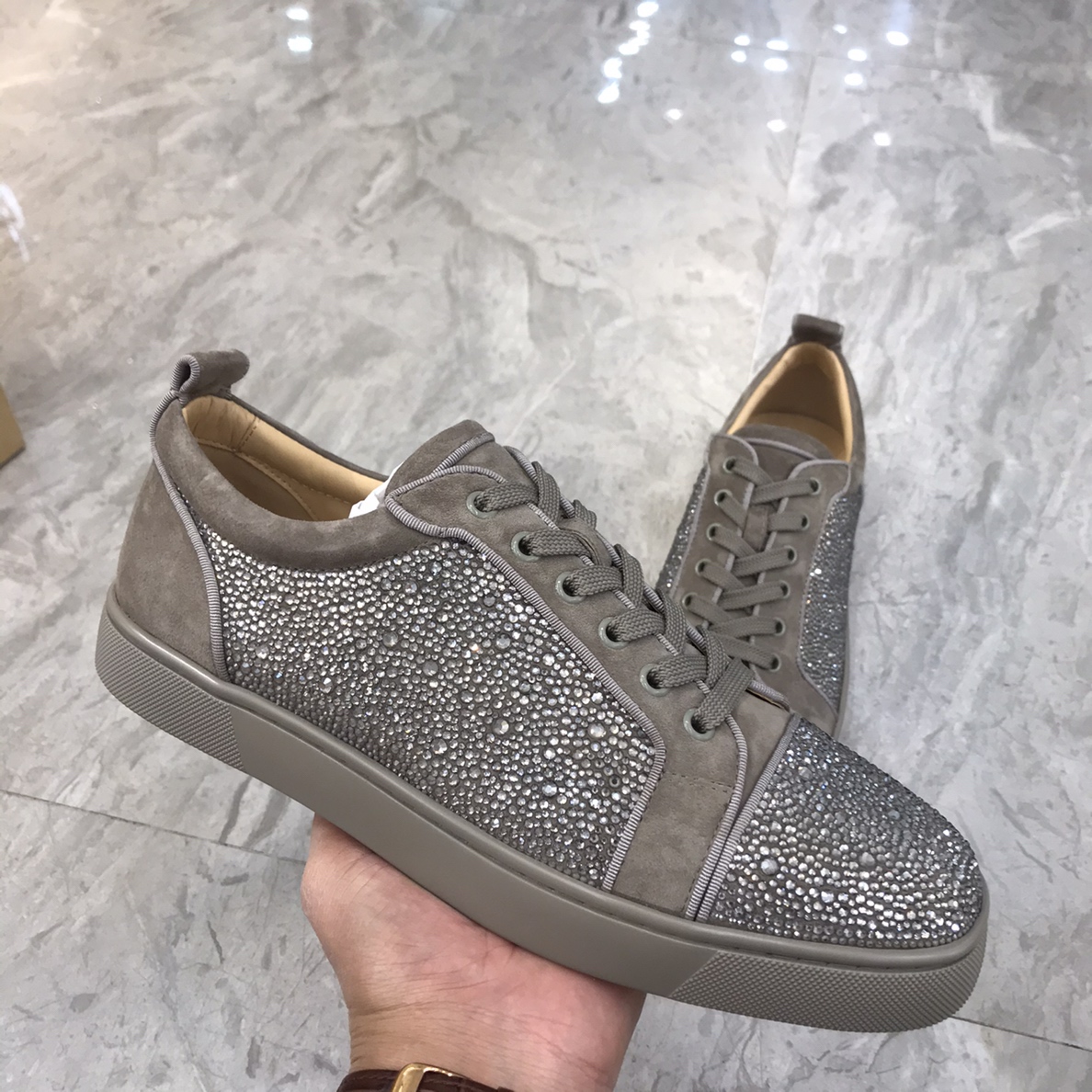 Christian Louboutin Louis Junior Spikes Orlato Flat Sneakers 62 - vstockx
