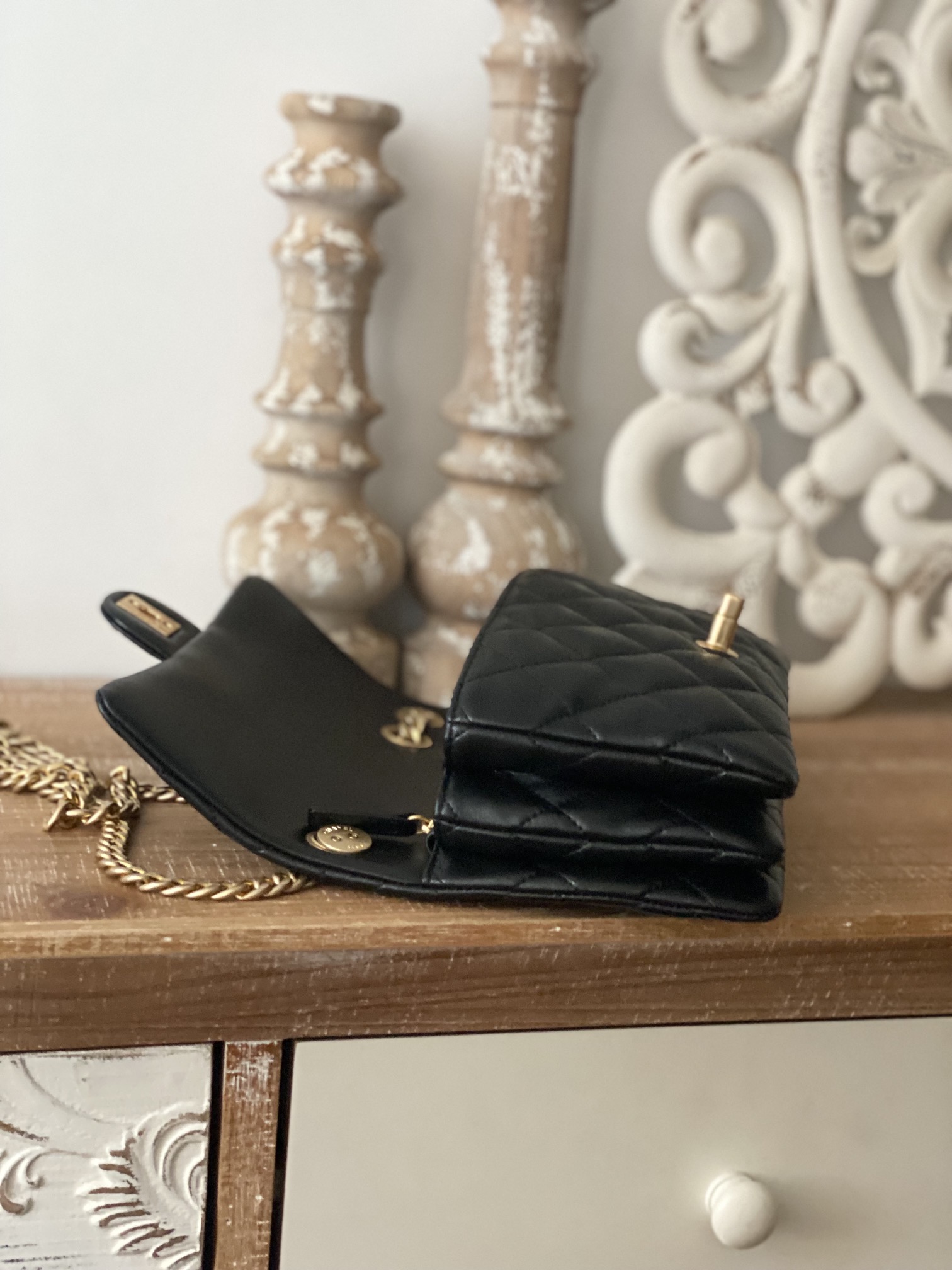 Handbag Chanel AS3393 size 14x22x8 cm - vstockx