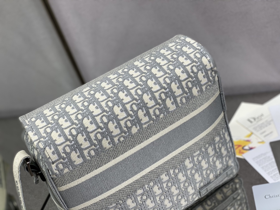 Handbag Dior size 28*12*26 cm - vstockx