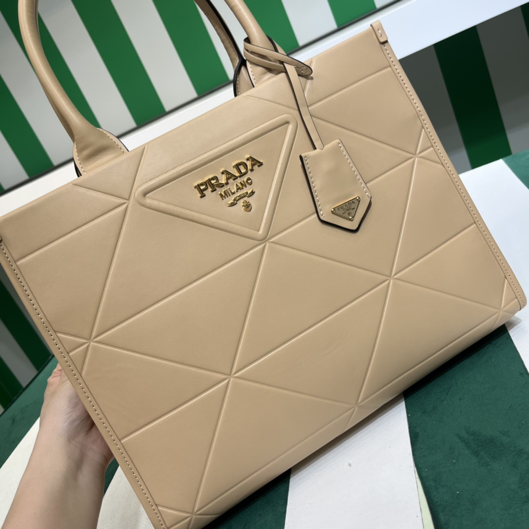 Handbags Prada 1BA378 size:35*27*10 cm - vstockx