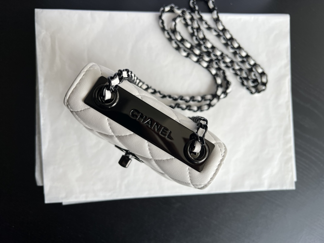 Handbag Chanel 81633 size 11cmx11cmx5 cm - vstockx