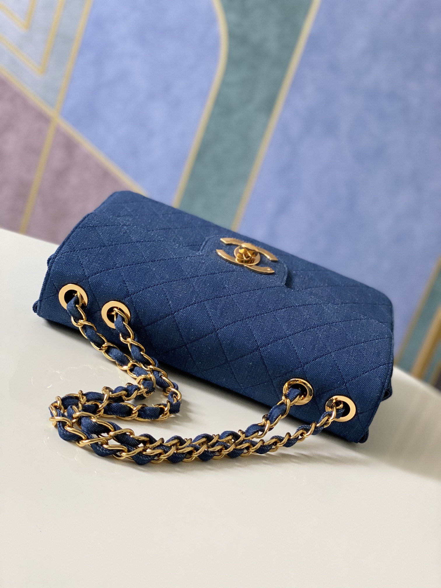 Handbag Chanel A88 size 30.21.8 cm - vstockx