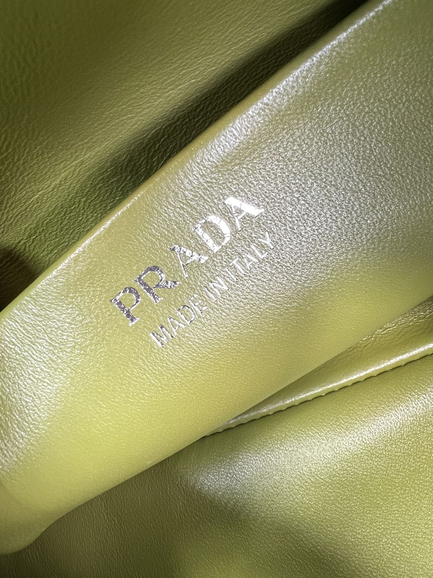 handbags prada 1BA365 31*16*13.5 - vstockx