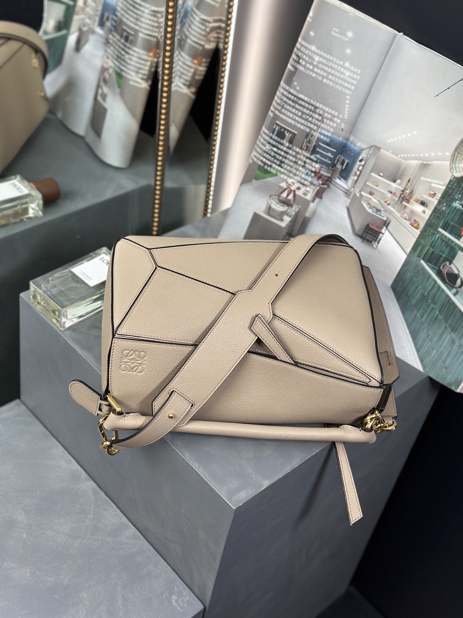 Handbags LOEWE Puzzle size:29x18x14 cm - vstockx