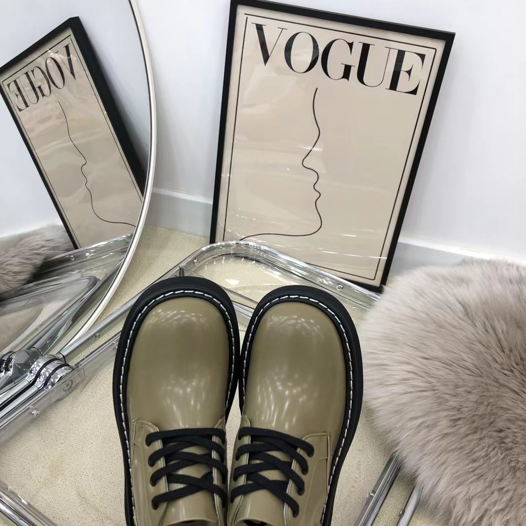 Bottega Veneta Boots 16 - vstockx