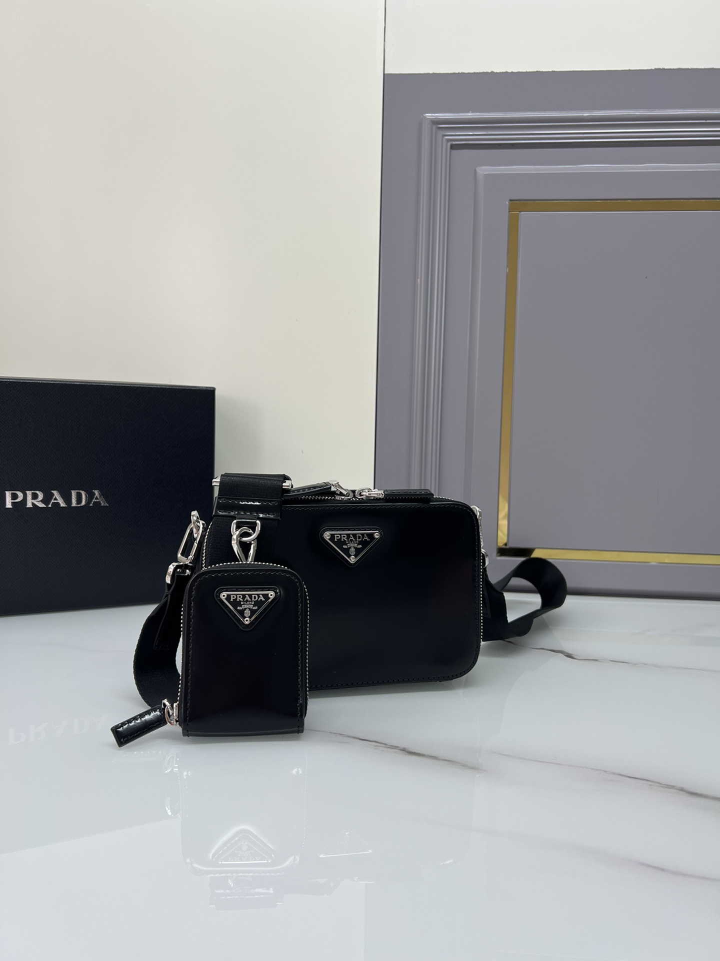 handbags prada 2VH070 19*12.5*5.5 - vstockx