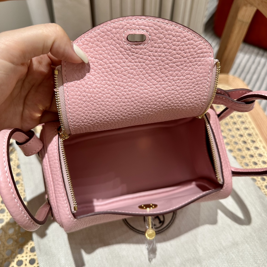 Handbags Hermes mini Lindy size:19 cm - vstockx