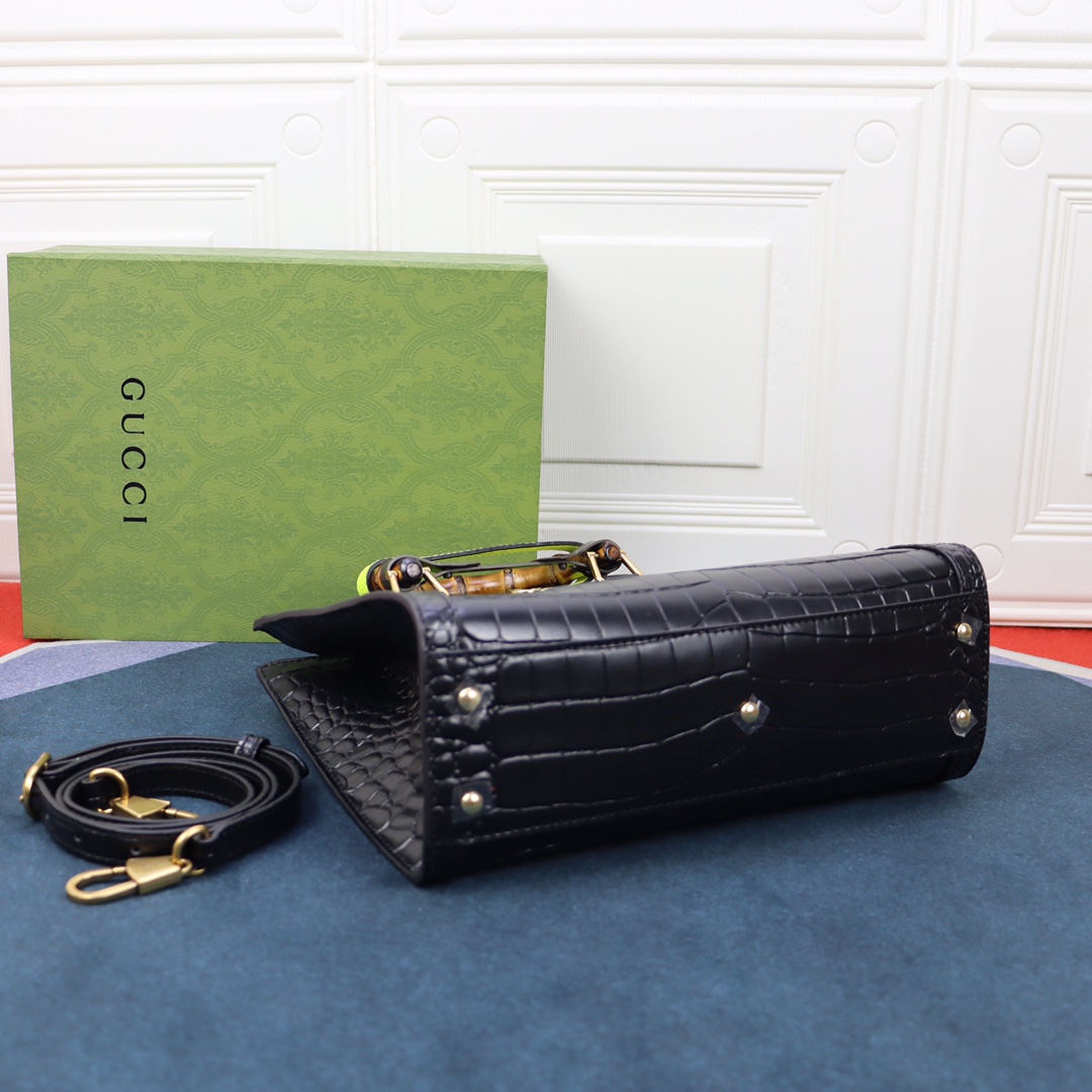 Handbag Gucci 660195 size 27*24*11 cm - vstockx