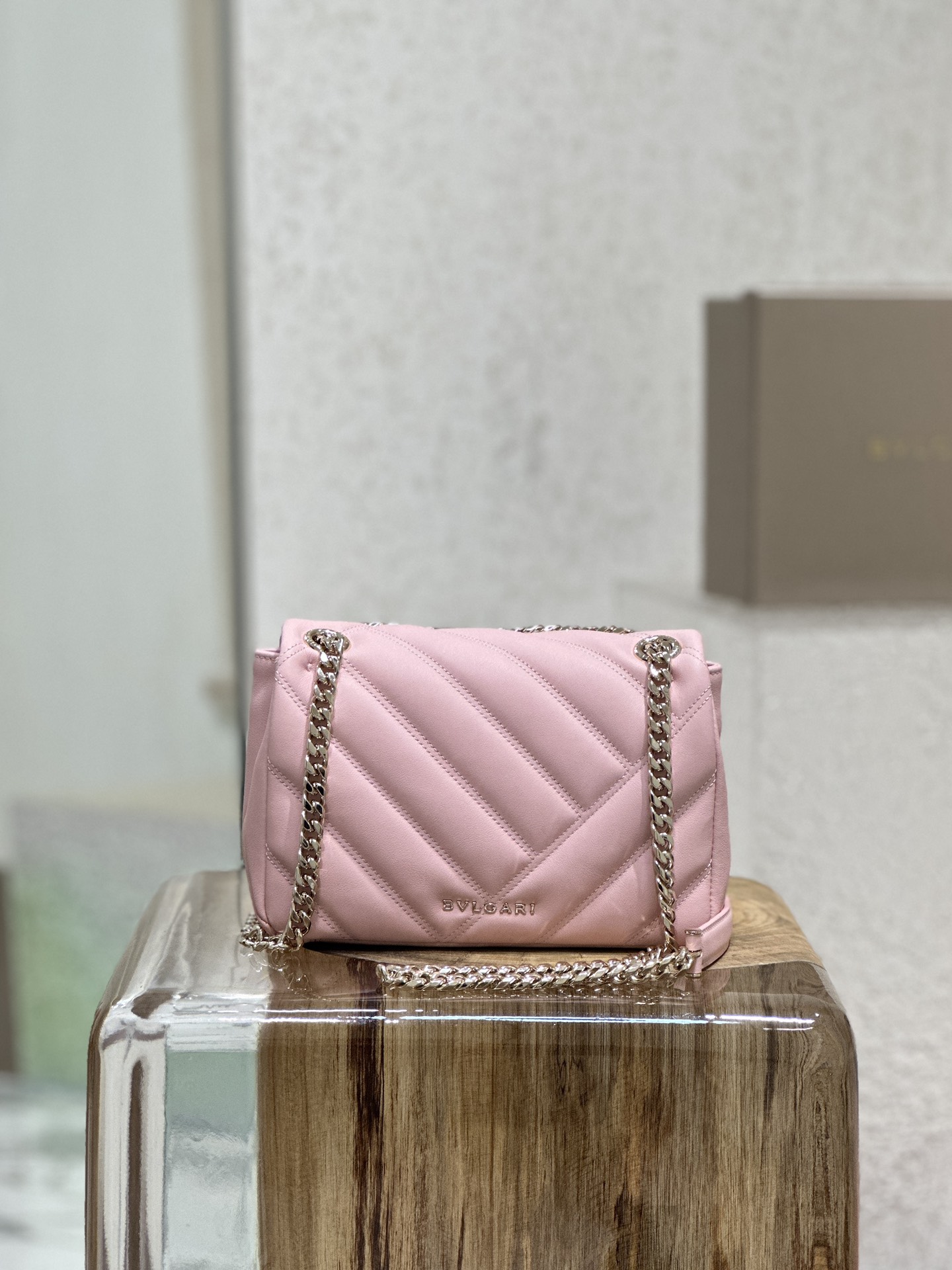 Handbags Bvlgari 287993 size:22.5*15*10 cm - vstockx