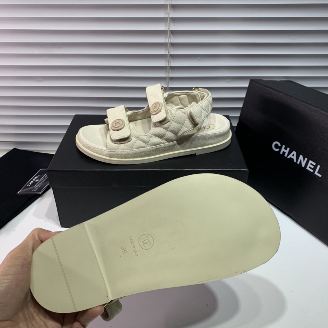 Chanel Slides 58 - vstockx