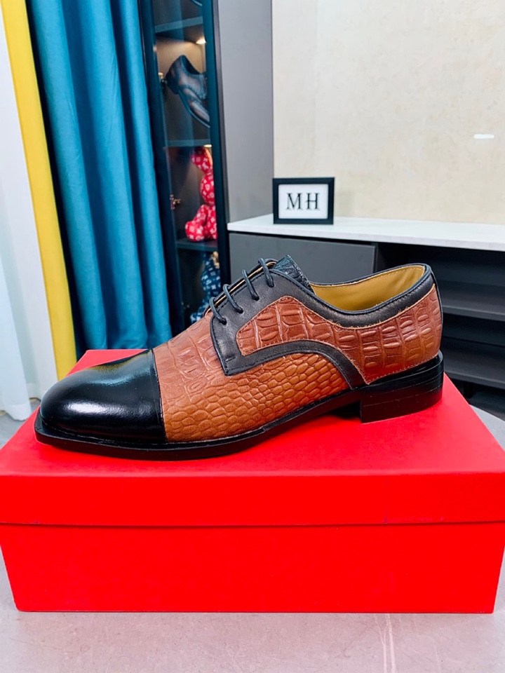 Salvatore Ferragamo Boots 23 - vstockx