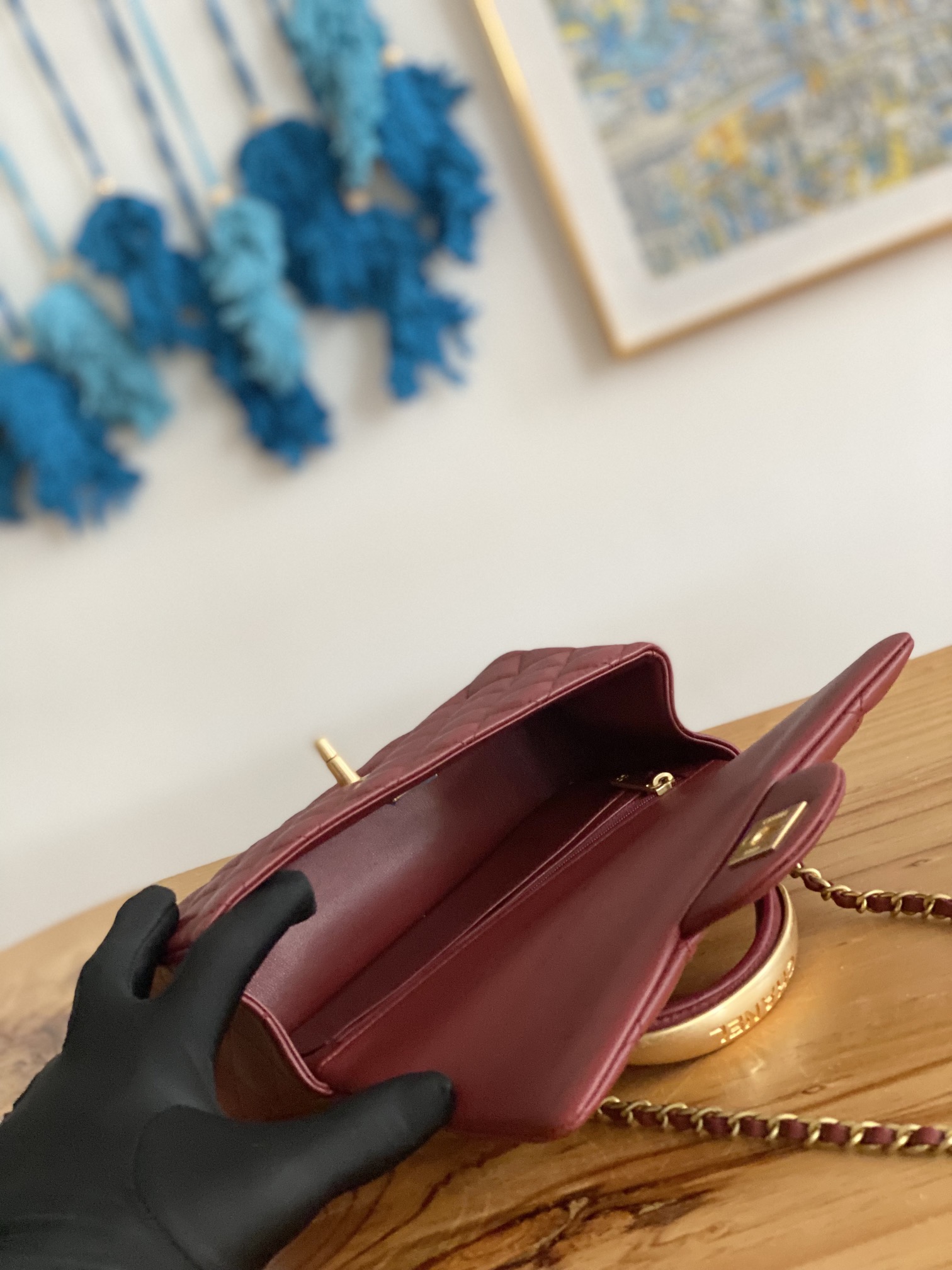 Handbag Chanel AS2431 size 20X14X7 CM - vstockx