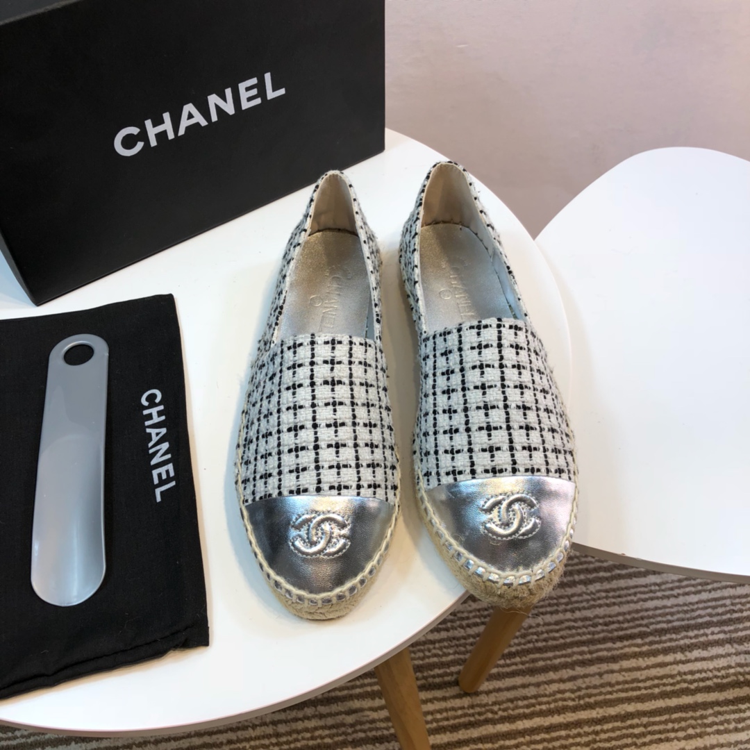 Chanel Loafers 34 - vstockx