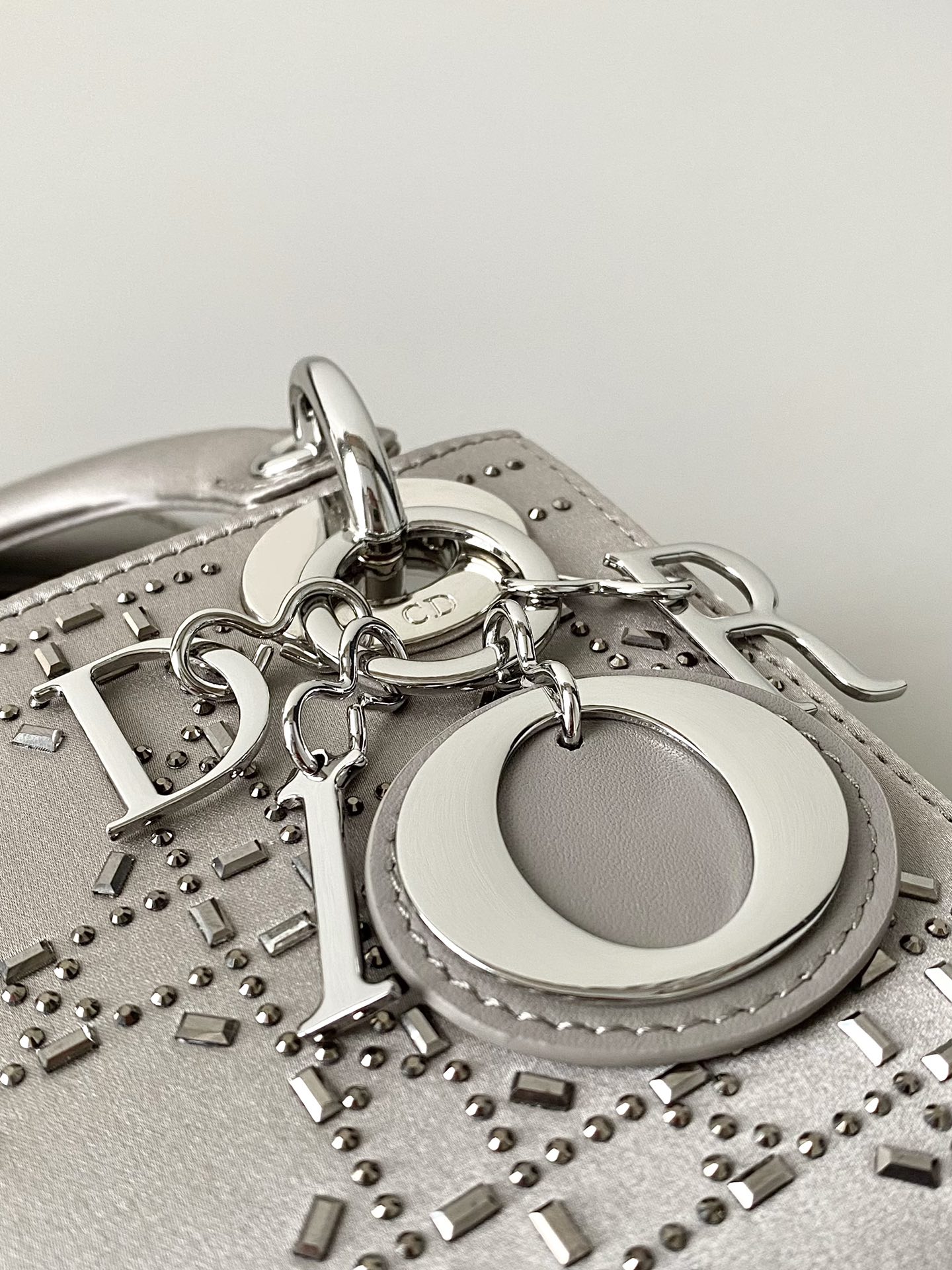 Handbags Dior 1004 size:17  15  7 cm - vstockx