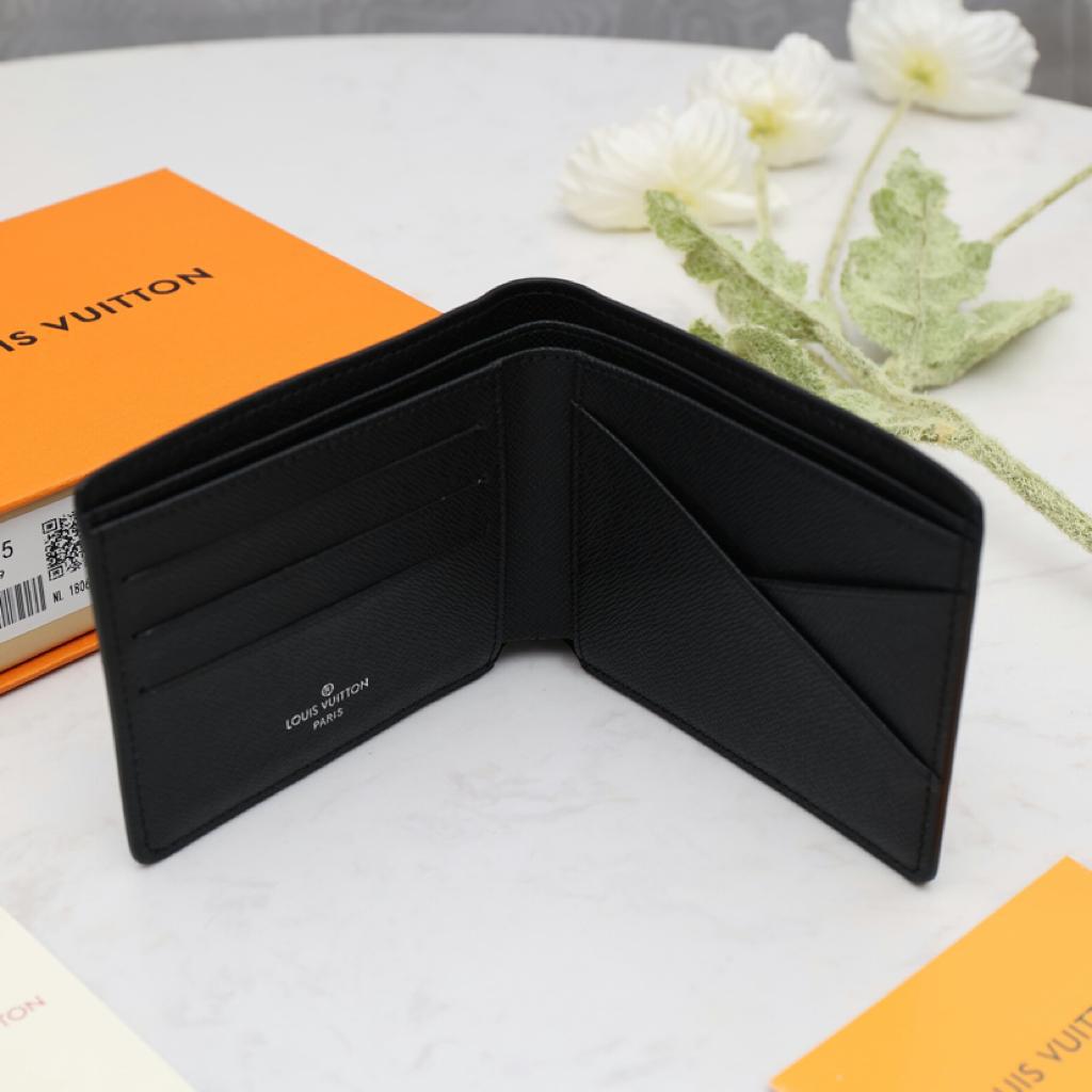 Handbag Louis Vuitton M30295 size 11.5x9x1.5cm - vstockx