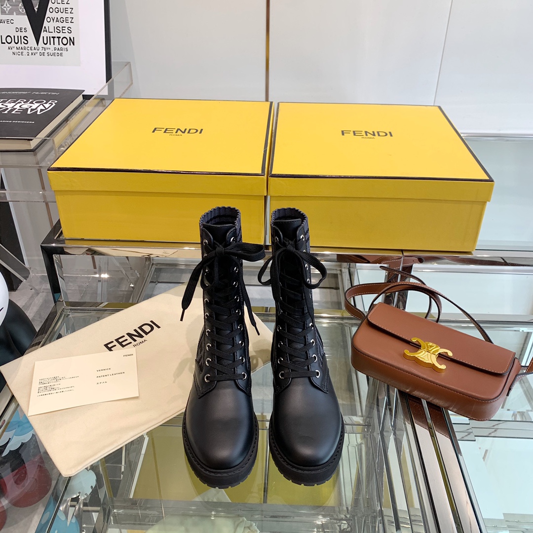 Fendi Boots 17 - vstockx