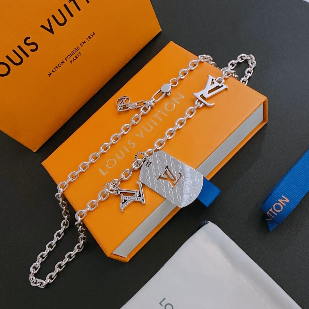 Jewelry Louis Vuitton 377 - vstockx