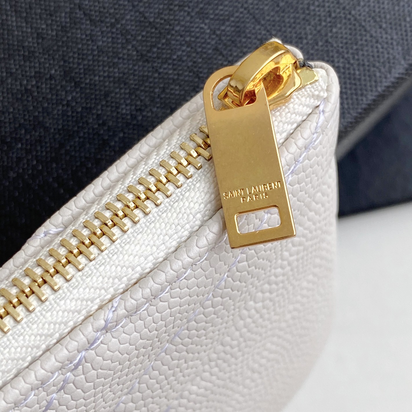 Handbags SAINT LAURENT 438386 size 13x7.5x2 cm - vstockx