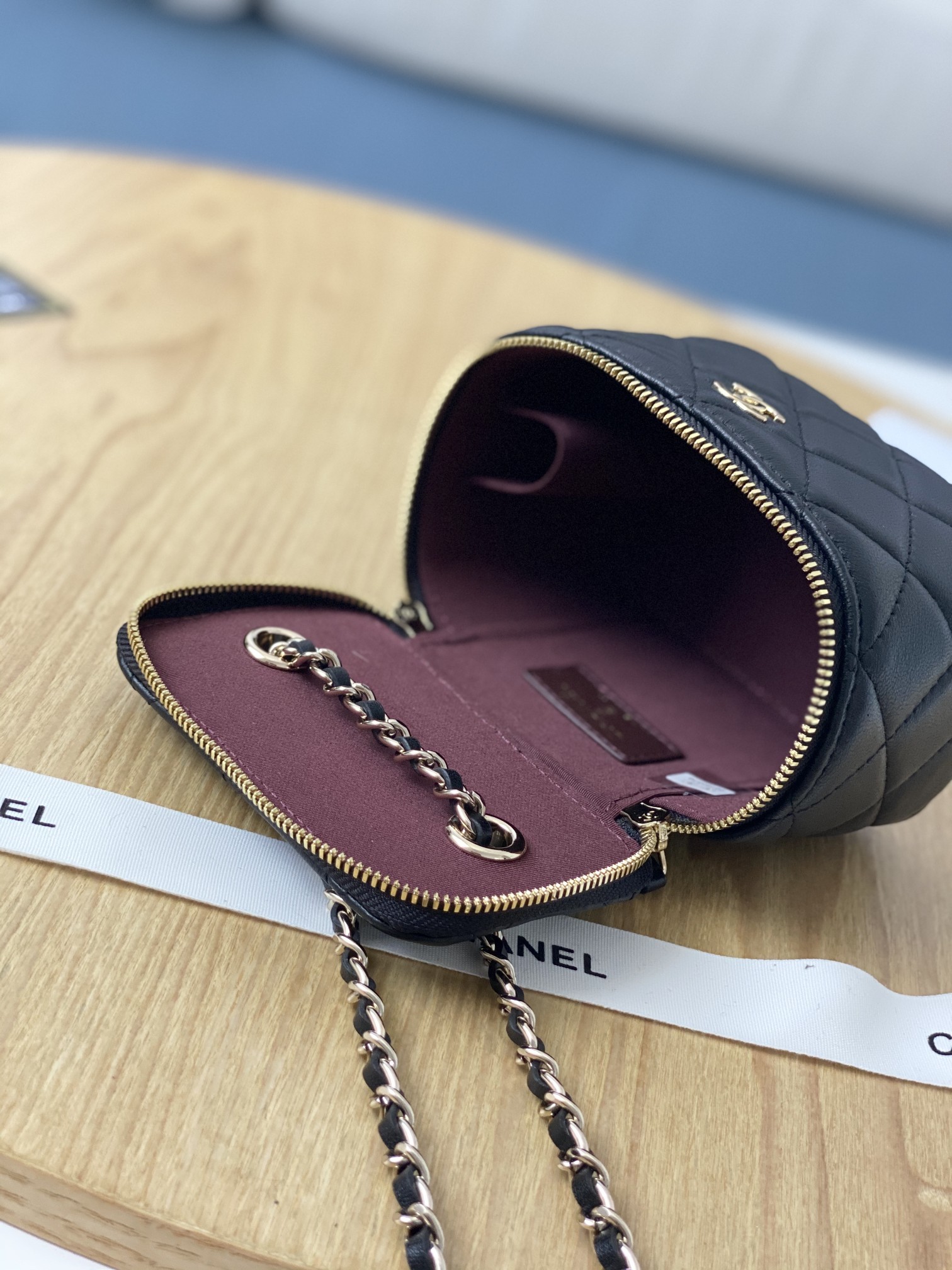 Handbag Chanel 81340 size 8.5*11*7 cm - vstockx