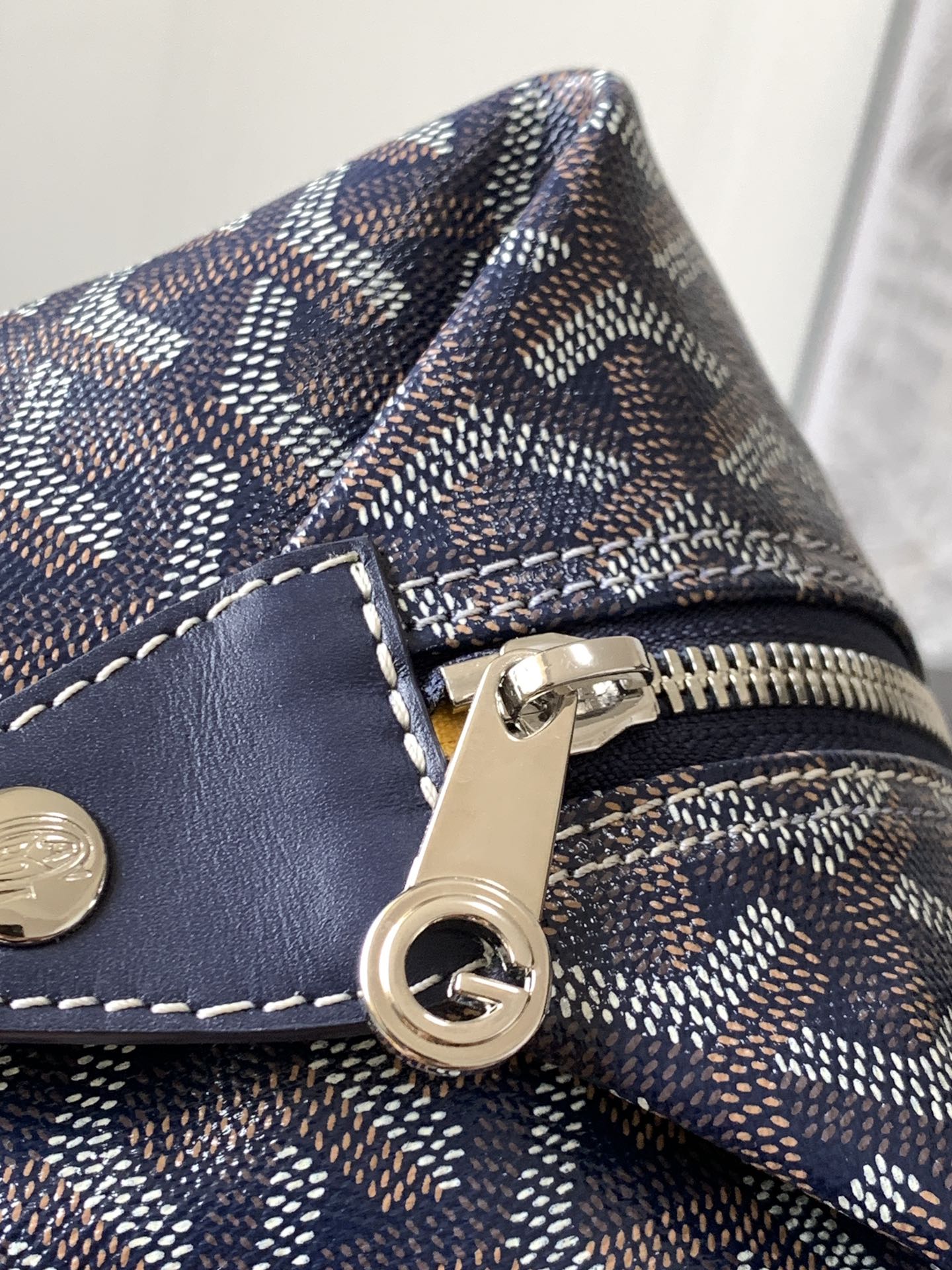 Handbags Goyard Boeing MAE020216 size:13x12x 24 cm - vstockx