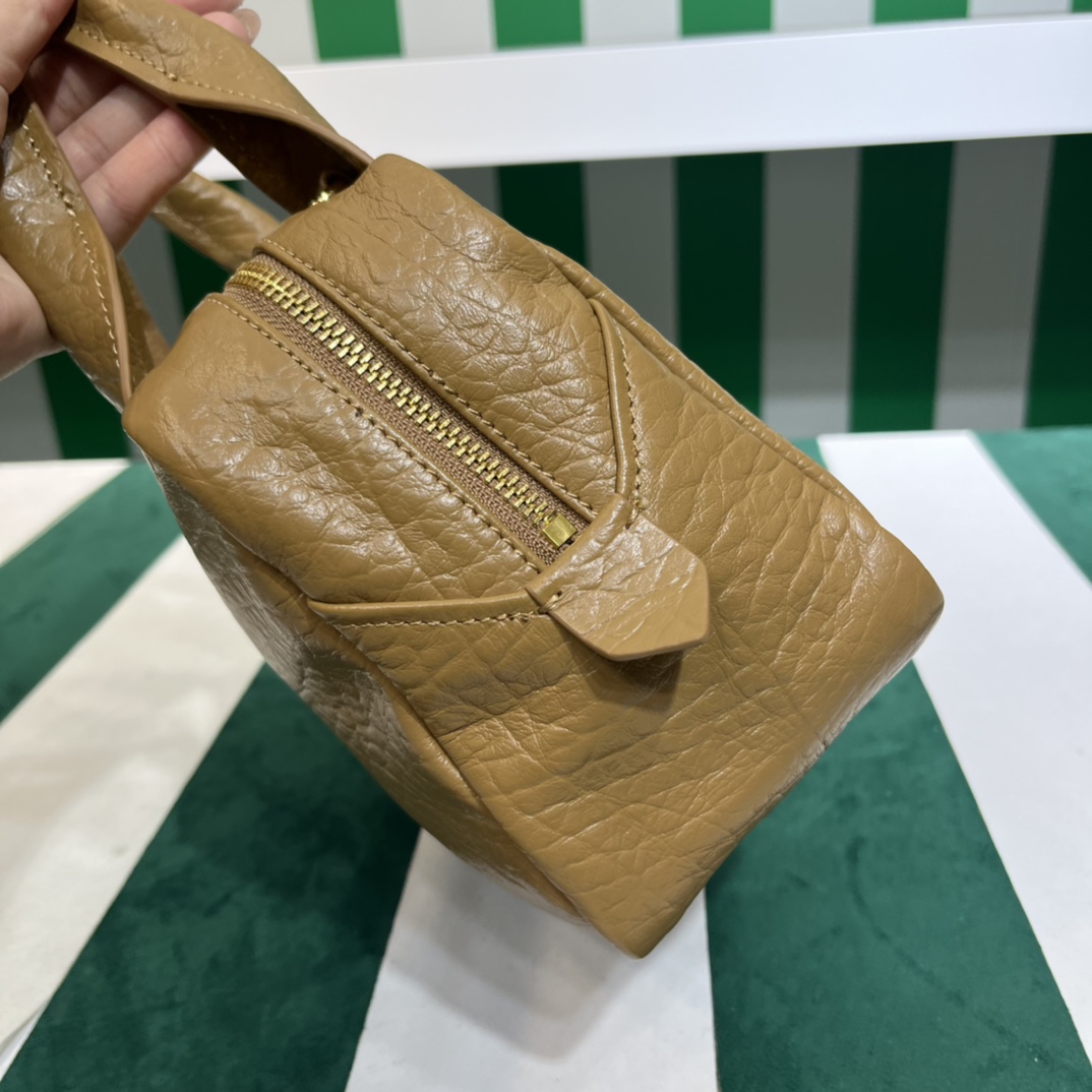 Handbags Prada 1BB081 size:22.5×10.5×16.5 cm - vstockx
