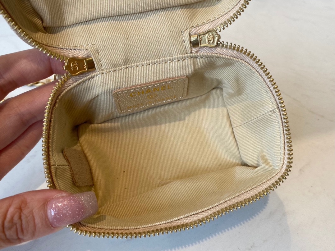 Handbag Chanel AP2194 size 12*11.5*7 cm - vstockx