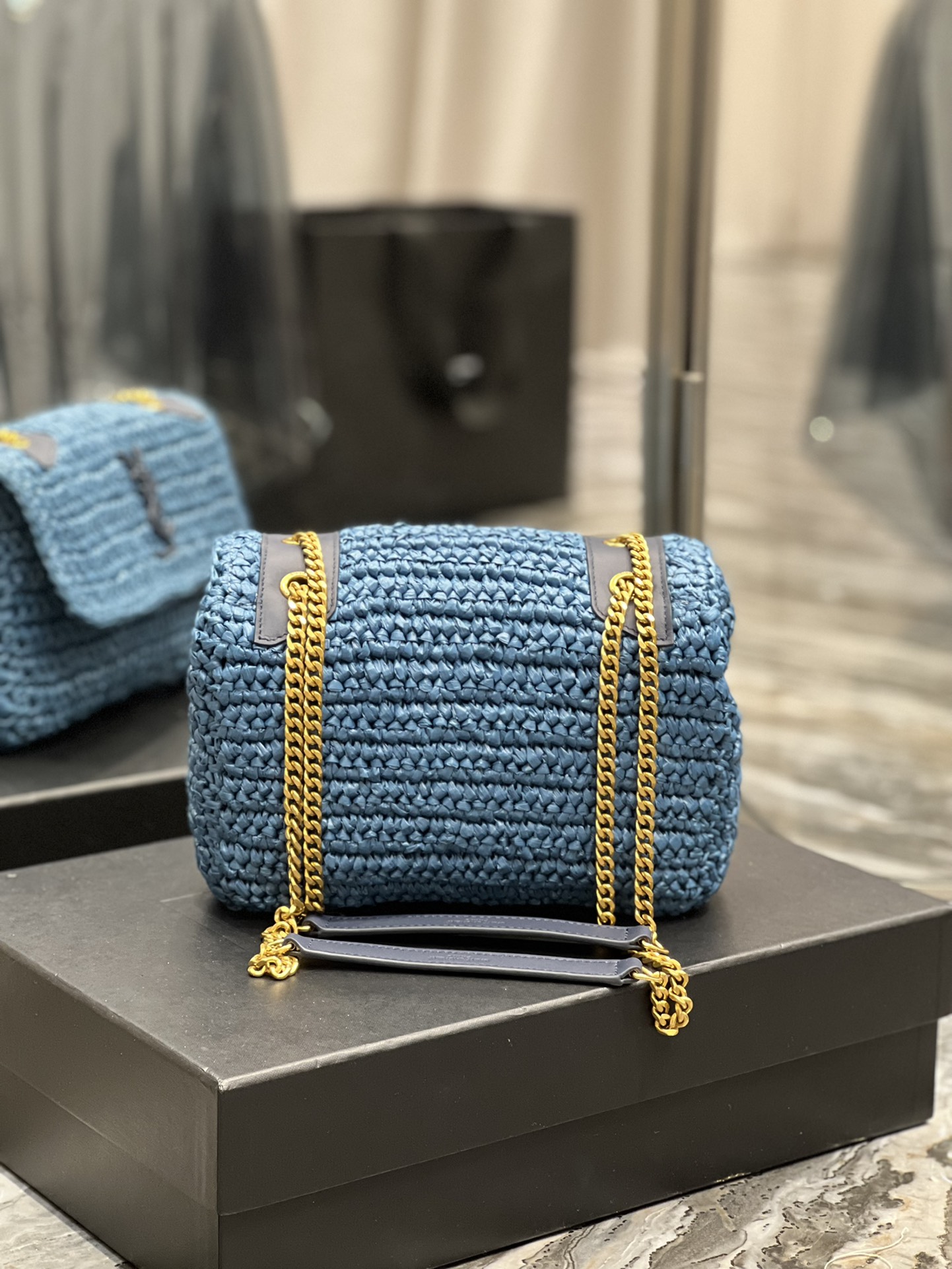 Handbags SAINT LAURENT 633151 size 22  16.5  12 cm - vstockx