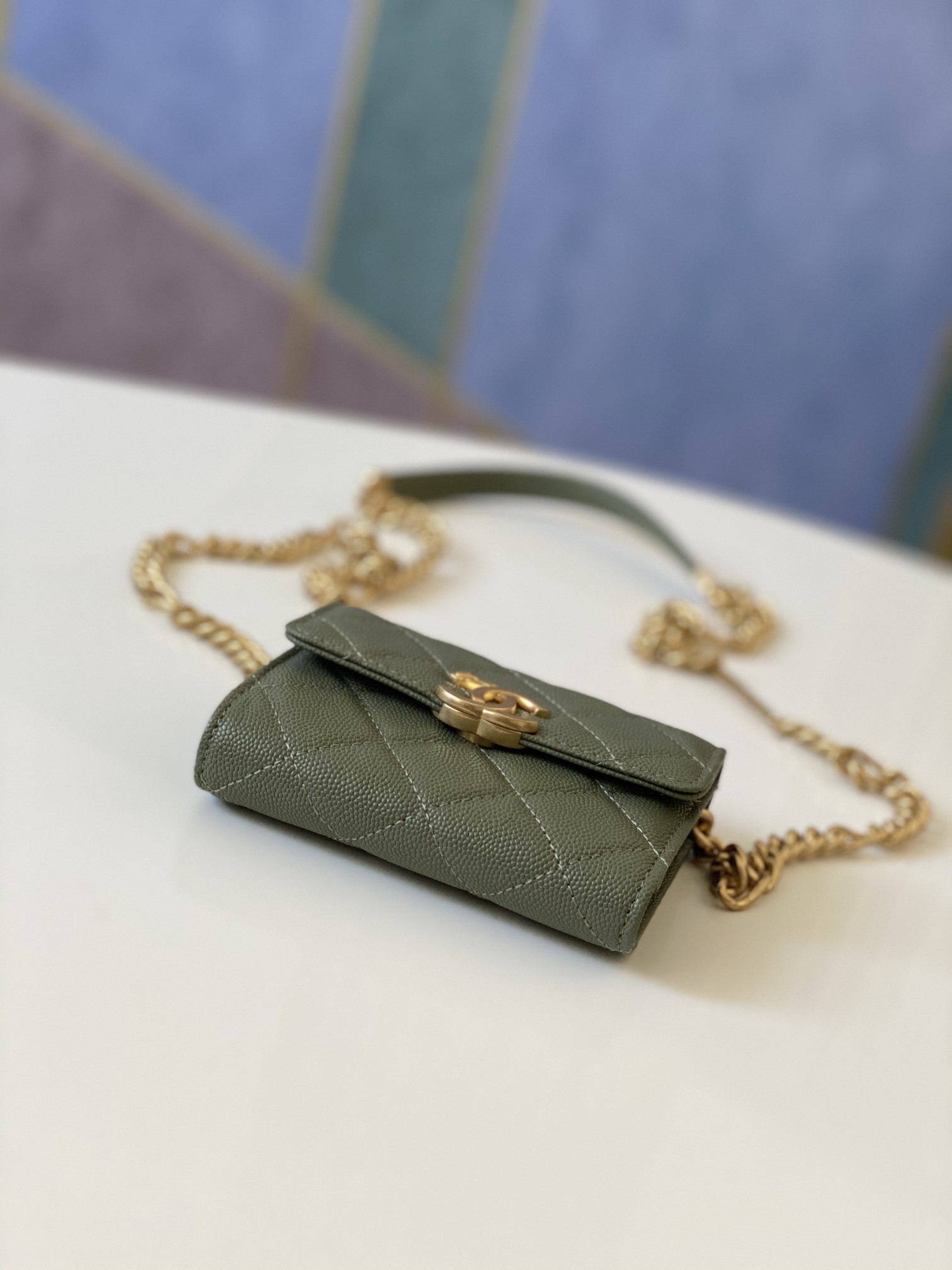 Handbag Chanel 81156 size 12 9 2.5 cm - vstockx