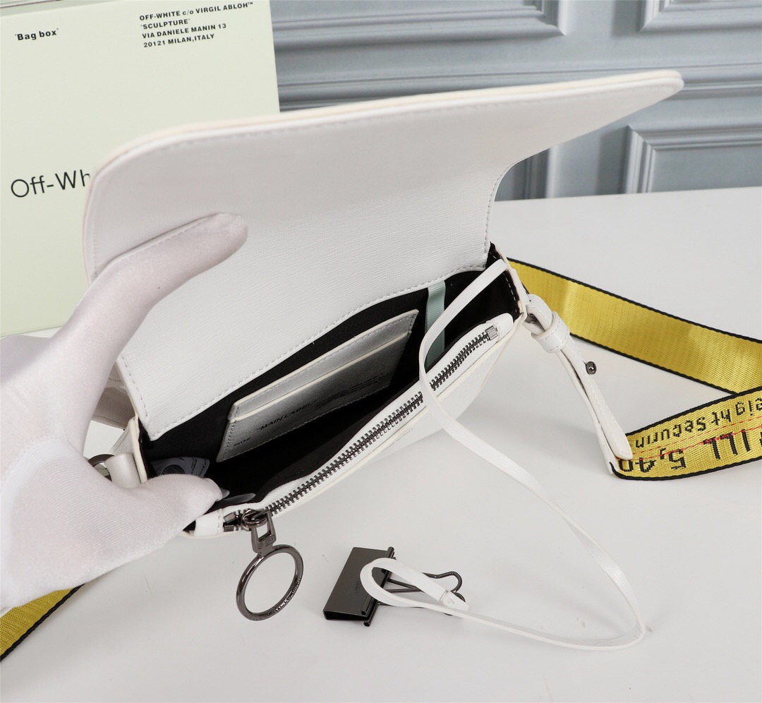 handbags OFF-White 526  4335870  size:18*12*5cm - vstockx