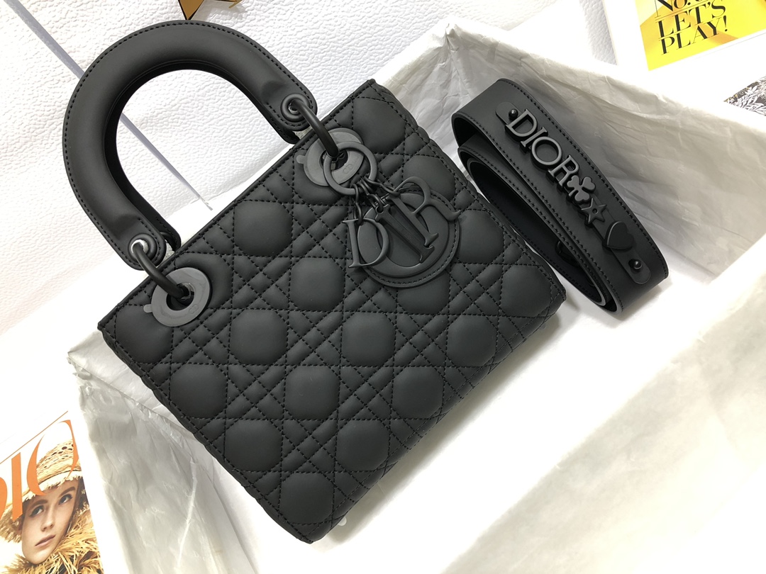 Handbag Dior M0538 size 20*16.5*8 cm - vstockx