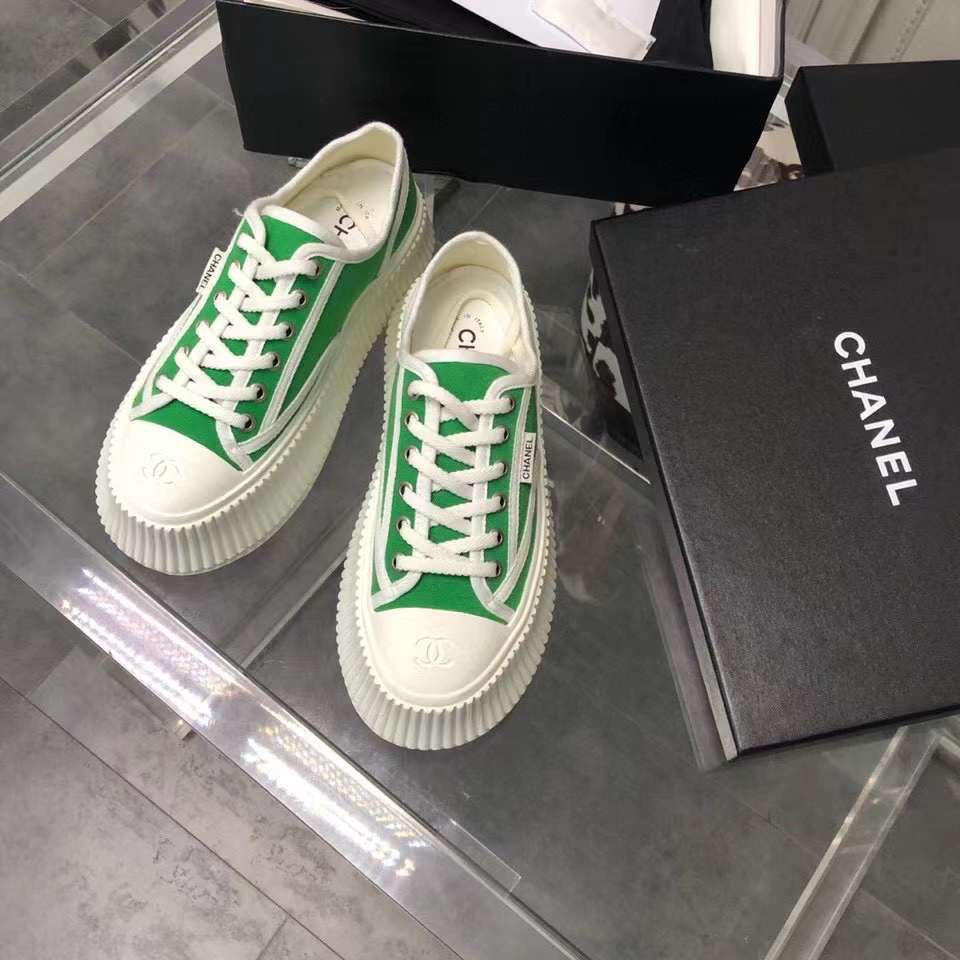 Chanel Platform Sneaker 28 - vstockx