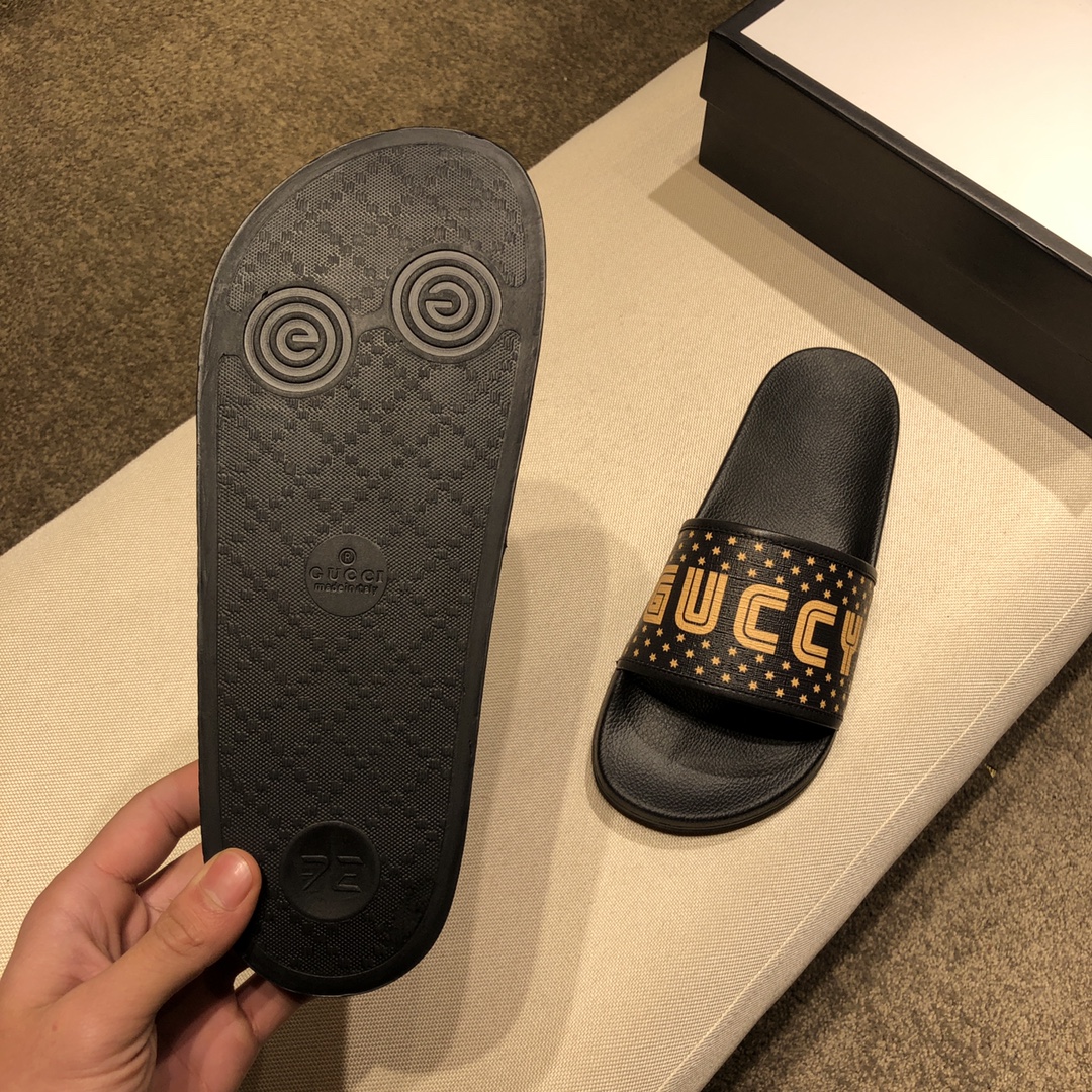 Gucci Slippers 30 - vstockx
