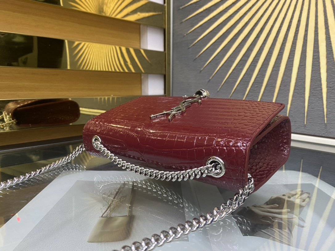 Handbags SAINT LAURENT 474366 size 20x13.5x5.5 cm - vstockx