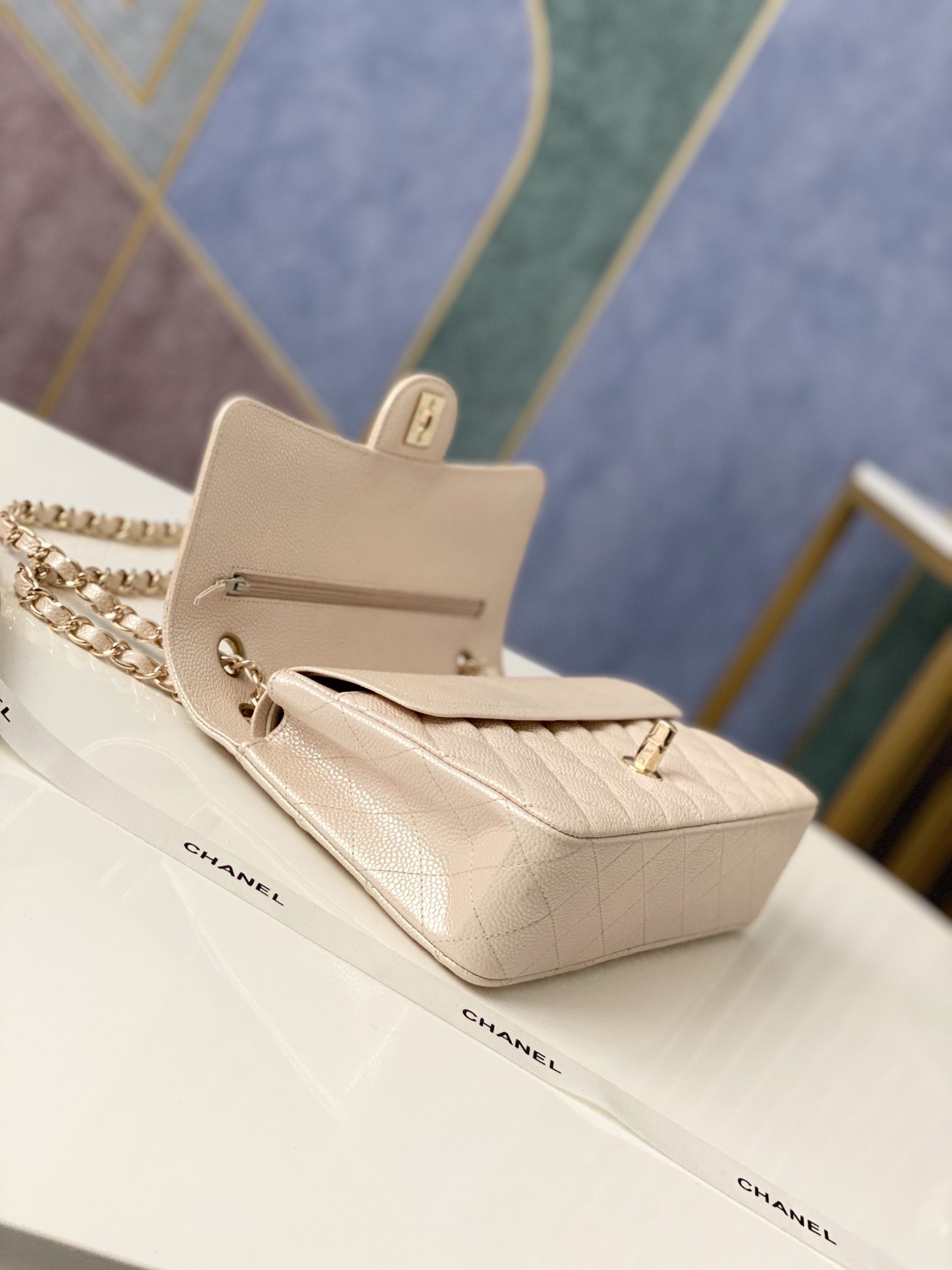 Handbag Chanel 112 size 25.5 15 6 cm - vstockx