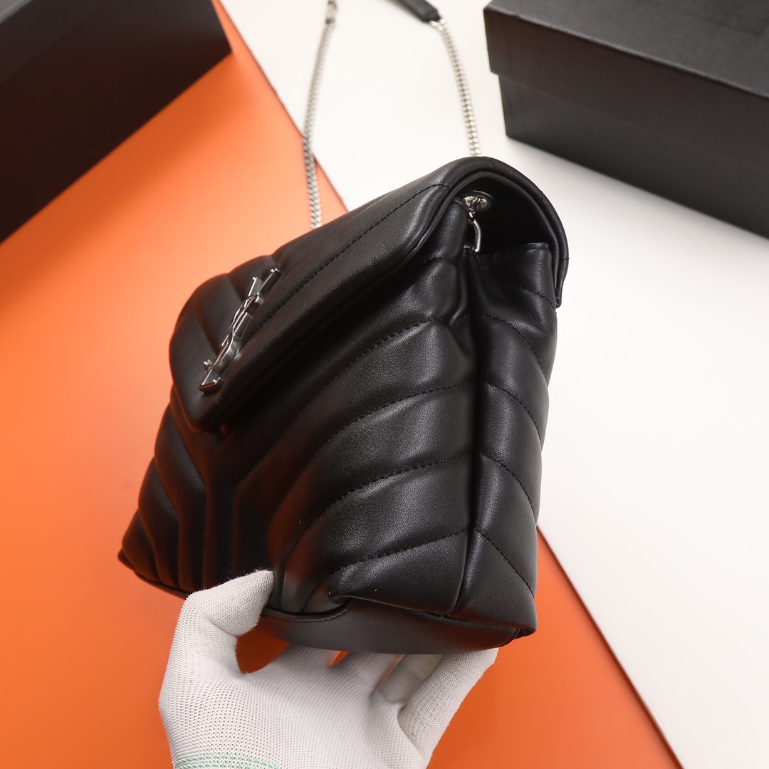 Handbags SAINT LAURENT 494699 size 25  17  9 cm - vstockx