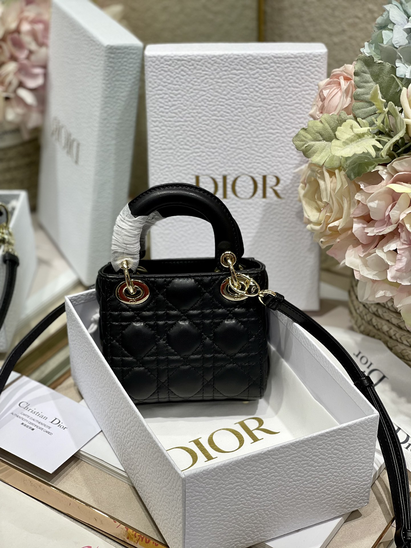 Handbags Dior  M B 6601 size:12*10*5 cm - vstockx