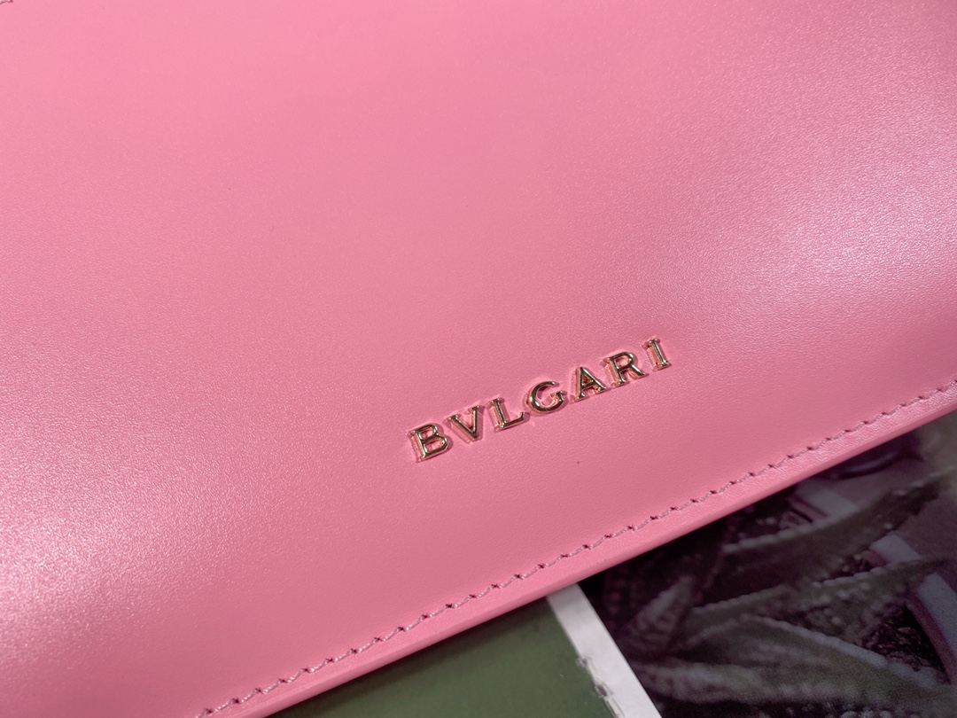 Handbags Bvlgari 292104950 size:22*15*4.5 cm - vstockx