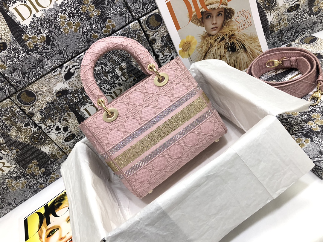 Handbag Dior M0565 size 24*20*11 cm - vstockx