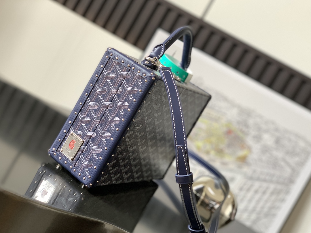 Handbags Goyard Grand Htel 8018 size:17*7.7*24.5 cm - vstockx